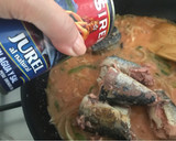 Foto del paso 3 de la receta: Jurel enlatado en salsa de coco y tomate