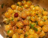 Foto del paso 7 de la receta Salsa de tomates cherrys amarillos con un punto de picante