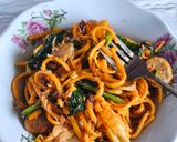 Foto langkah ke 6 dari resep Mie Gomak Goreng Khas Medan.