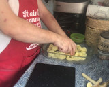 Foto del paso 1 de la receta: Bacalao al horno con patatas y salsa verde