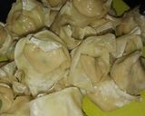 Foto langkah ke 4 dari resep Pangsit ayam rebus.