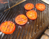 Foto del paso 2 de la receta: Sándwich DE PECHUGA DE POLLO GRILLADA CON CIBOULETTE (CHIVES) EN PAN FOCACCIA. JON STYLE