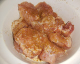 Foto del paso 1 de la receta: Espaguetis con cerdo cocinados en caldero