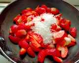 A picture of step 3 of No Bake Strawberry Cheesecake.