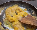 A picture of step 6 of Besan sooji Halwa.