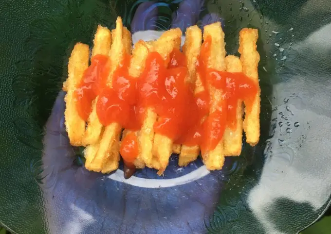 Langkah-langkah untuk membuat Resep Kentang goreng rumahan (ala bujang)