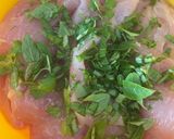 Sajtos, tejfölös tepsis csirkemell recept fázis 1 fotója