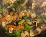 A picture of step 4 of Chicken & Shrimp Noodles.