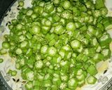 A picture of step 1 of Bhindi ki bhaji.