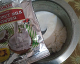 A picture of step 3 of Pista kheer.