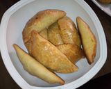 A picture of step 9 of Meat pie.