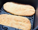 Foto del paso 4 de la receta: Coca de escalivada y sardinas en freidora de aire 🐟 🫑 🧅 🍆