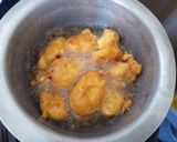 A picture of step 4 of Simple Viazi Karai.