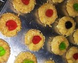 Foto langkah ke 7 dari resep Thumprint cookies selai, Super mudah.