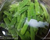 Foto del paso 1 de la receta Judías verdes con jamón, huevo y especias