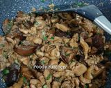 Foto langkah ke 4 dari resep Tumis Ayam Jamur Ebi (Isian Bacang).