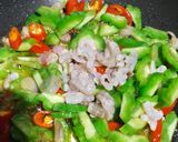 Foto langkah ke 2 dari resep Oseng Udang Pare.