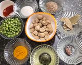 A picture of step 1 of Veg yellow pulao.