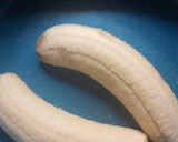 Foto del paso 1 de la receta: Panqueques de banana sin harina ni leche
