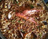 Foto del paso 9 de la receta: Rossejat (arroz con sepia y gambones)