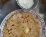 A picture of step 4 of Aloo Paratha.