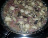Foto del paso 3 de la receta Revueltos de champiñones y bacon