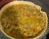 Foto del paso 3 de la receta: Quiche de verduras y gambas sin nata
