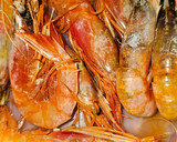 Foto del paso 1 de la receta: Crema de puerro, patata y gambas