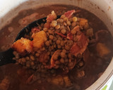 Foto del paso 7 de la receta: Lentejas con Tocino y Plátano Macho