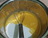 Foto langkah ke 3 dari resep Chiffon Cake Merah Putih.