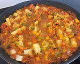 A picture of step 4 of Sweet and sour chicken.