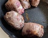 A picture of step 3 of ★ Meat-wrapped rice balls with butter and soy sauce flavour  ★.