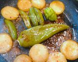 Foto langkah ke 2 dari resep 94. Roasted Tomatillo Salsa Gaya Ndi.