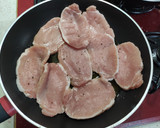 Foto del paso 2 de la receta: Lomo en salsa de cebolla