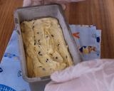 A picture of step 10 of Chocolate Chip Pound Cake.