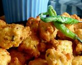A picture of step 1 of MOONG DAL PAKODI/ BHAJIYA.