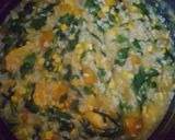 Foto langkah ke 4 dari resep Bubur Menado / bubur sayur.