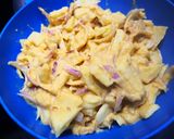 A picture of step 3 of Aloo piyaz ke mix Pakoray.
