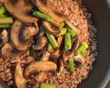Foto del paso 4 de la receta: Farro con hongos y espárragos