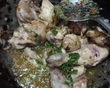 A picture of step 2 of Chicken white karahi.