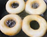 A picture of step 5 of Donuts.