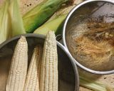 Hình bước làm 1 của món Bắp Tươi Hầm Đậu Phộng