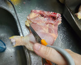 Foto del paso 1 de la receta: Como condimentar un pollo para cocinarlo a la parrilla