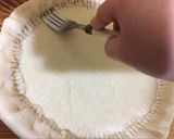 Foto del paso 2 de la receta: Pizza 🍕 con bordes de queso 🧀