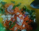Foto langkah ke 1 dari resep Telur Dadar Bayam dan Wortel.