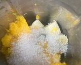 A picture of step 3 of Mixed fruit Shake.