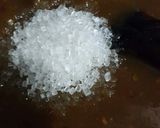 A picture of step 4 of Imli ki khutti methi spicy chutneu.