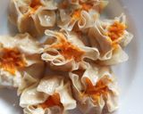 Foto langkah ke 7 dari resep Dimsum Ayam Wortel Homemade, Lembut dan Gurih.