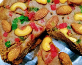 A picture of step 8 of Dates cake.