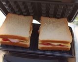 A picture of step 5 of Hot Sandwiches in a Waffle Maker — A Quick 3-Minute Breakfast! 🧇🥪.